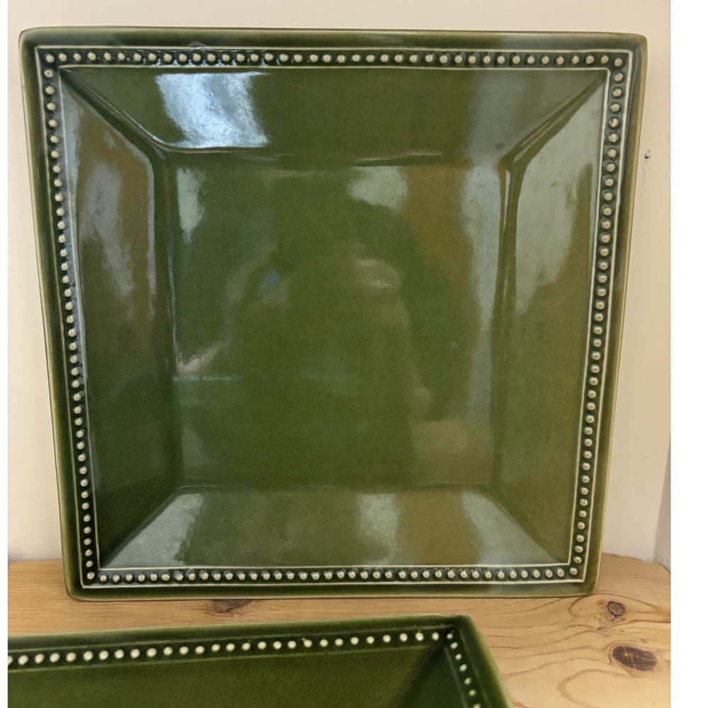 Square Green‎ Dinner Plate with Beaded Border, Decorative Serving Dish 10.5 in